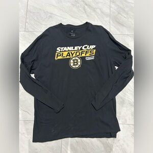 Mens boston bruins long sleeve shirt never worn